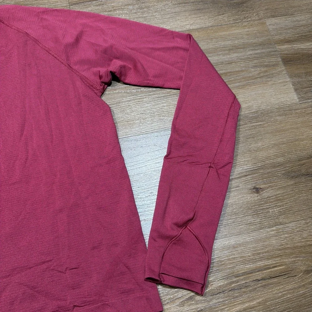 Lululemon Size 8 Swiftly Tech 2.0 Race Length‎ Long Sleeve Magenta Yoga Athletic